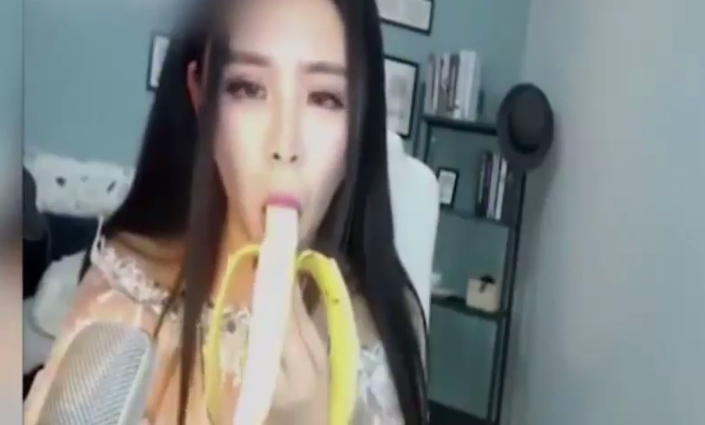 China prohibe videos sexis con plátanos