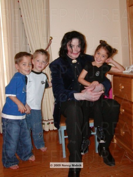 Michael Jackson con niños