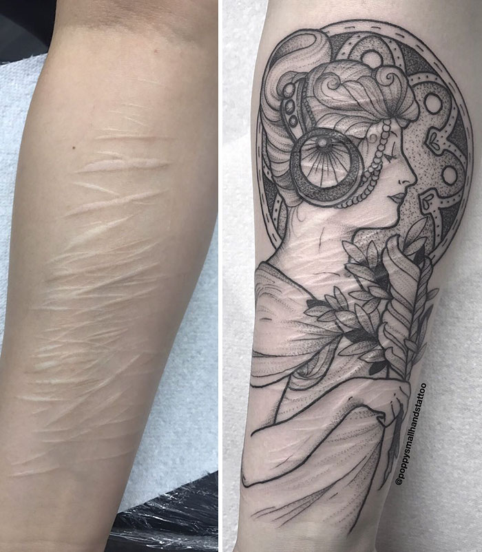 Tatuador oculta las cicatrices de autolesiones