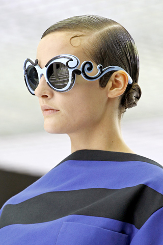 Las gafas barrocas de Prada