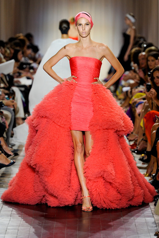 Giambattista Valli colección Alta Costura Otoño/Invierno 2011-2012