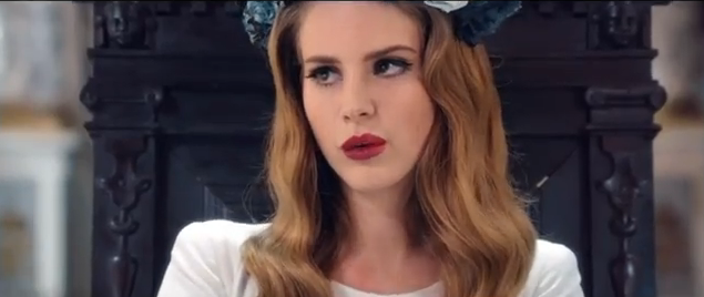 Copia el maquillaje que Lana del Rey lleva en Born To Die