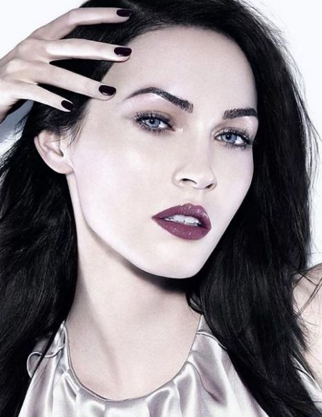 Megan Fox en un nuevo anuncio para Armani, esta vez de barras de labios