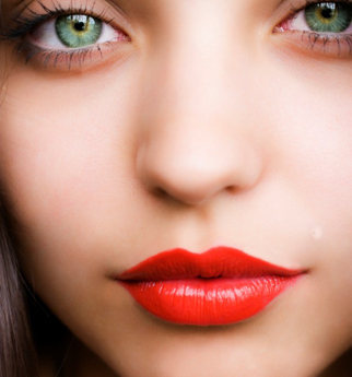Truco: ¿Cómo hacer para que tus labios parezcan más carnosos y grandes?