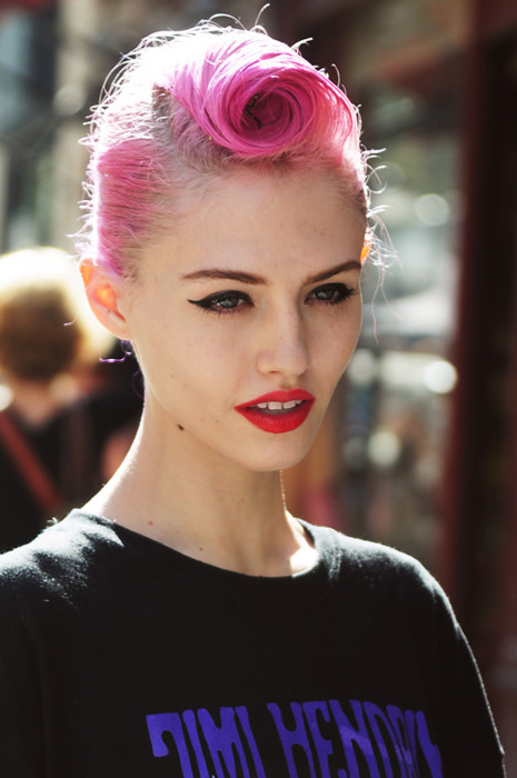 Recomendaciones para lucir un bonito pelo rosa