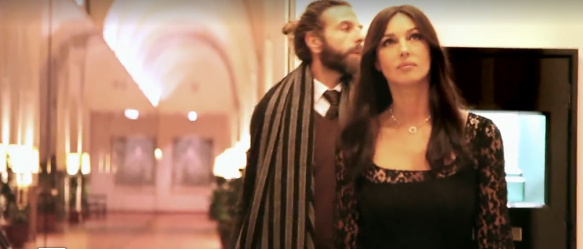 VIDEO: Monica Bellucci y la colección de barras de labios de Dolce & Gabbana