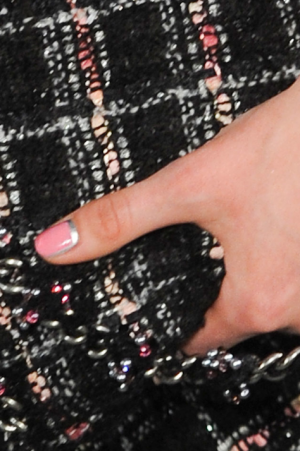 Echa un ojo a la manicura que llevaron las modelos en el desfile de Chanel 