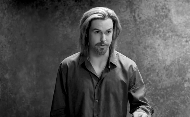 El vídeo parodia del anuncio de Brad Pitt para Chanel