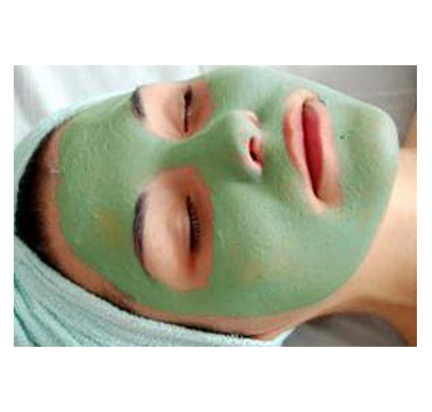Mascarilla de arcilla verde para las pieles grasas 