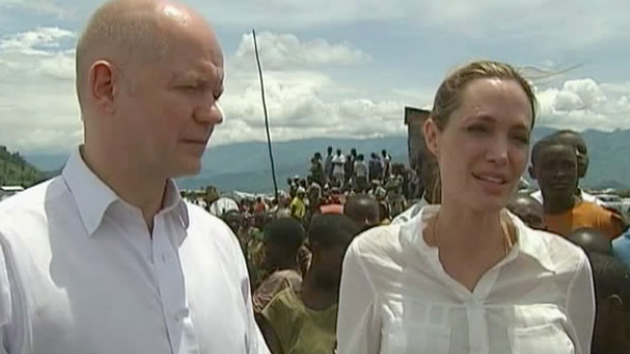 Angelina Jolie, en el Congo, defendiendo a las mujeres 