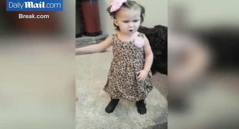 El vídeo de la niña rapera que arrasa en las redes