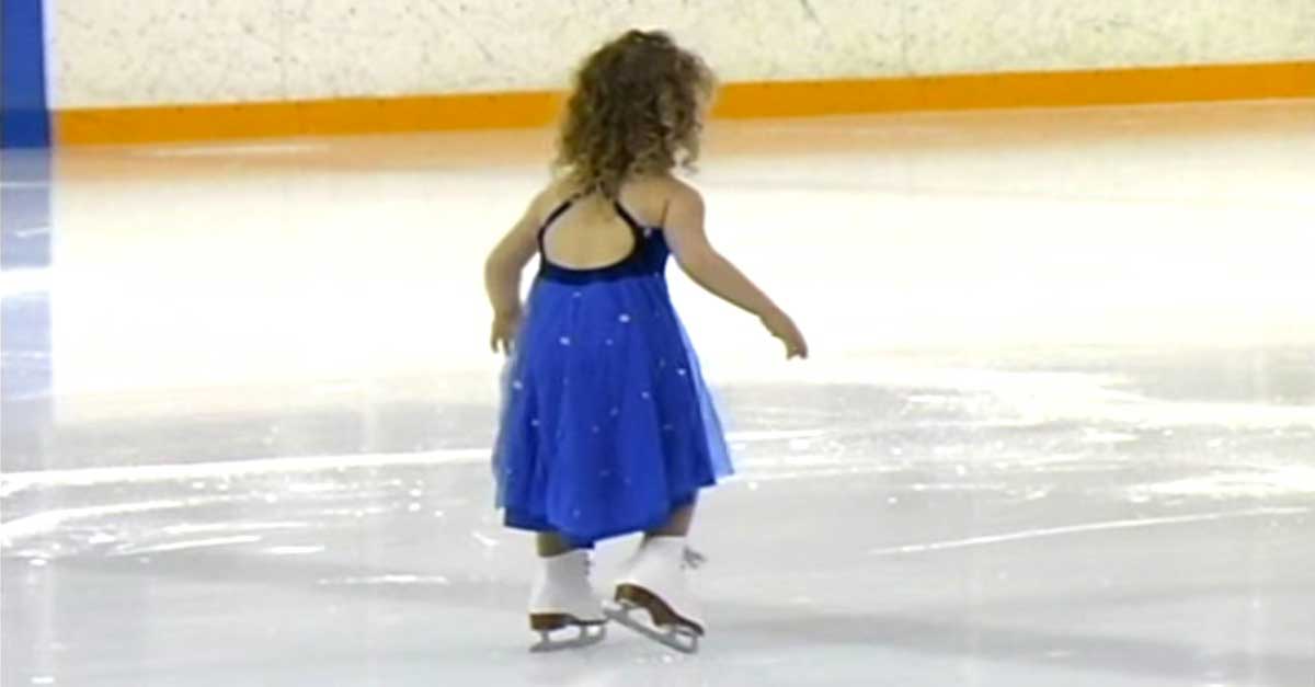 patinadora artistica de tres años