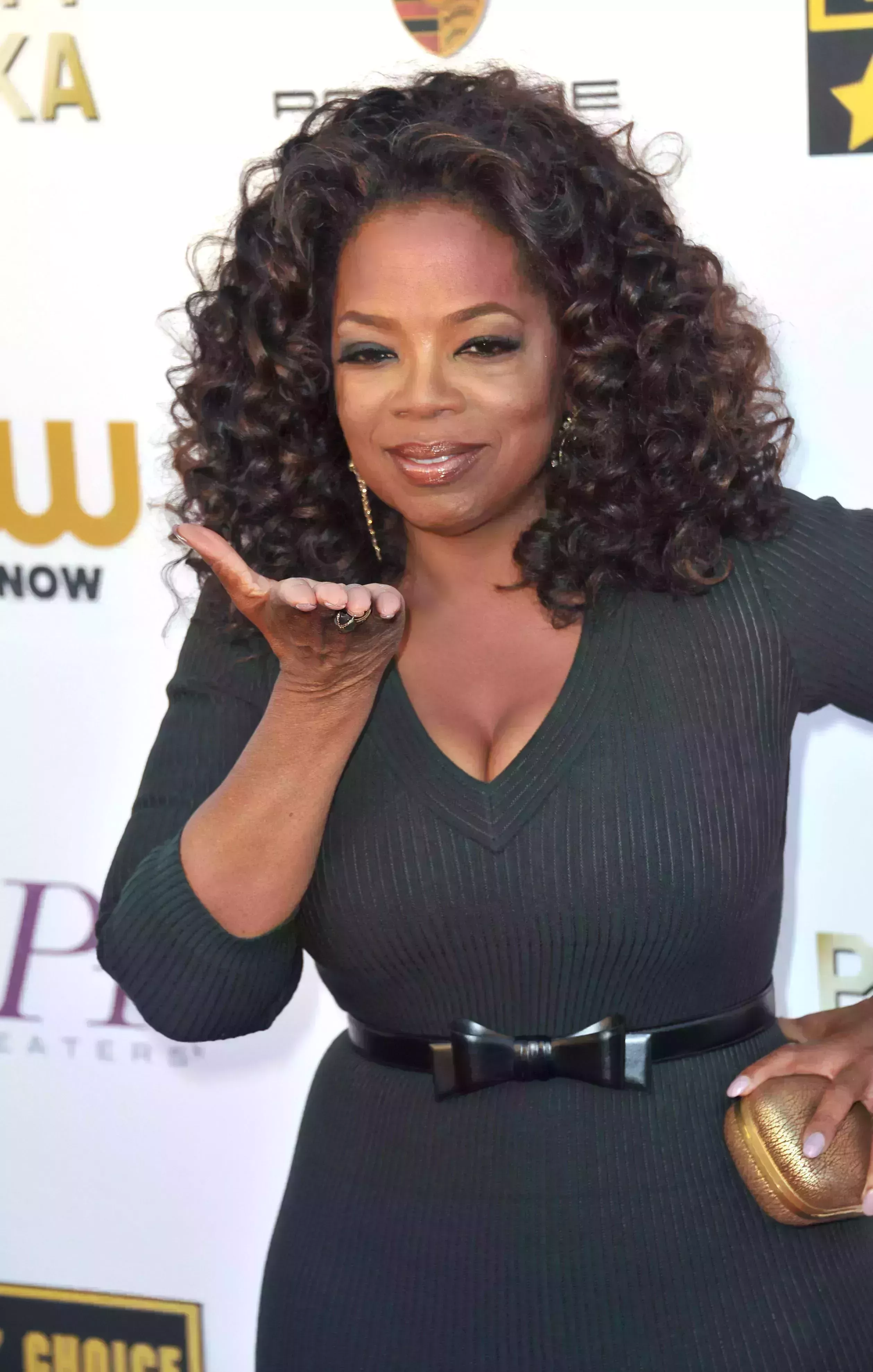 Oprah’s Curled Afro Shag