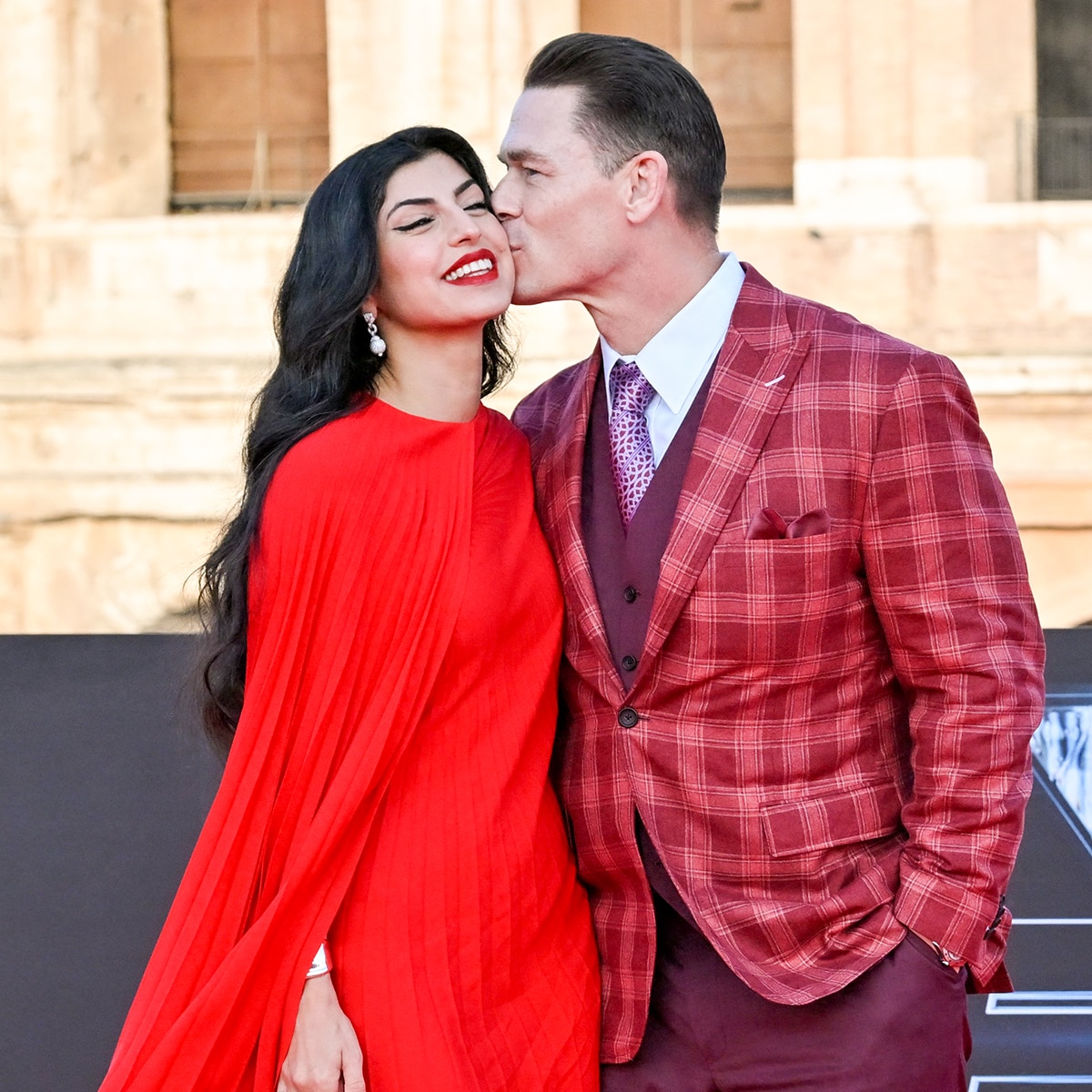 John Cena y su esposa Shay Shariatzadeh se muestran muy cariñosos en el estreno de Fast X