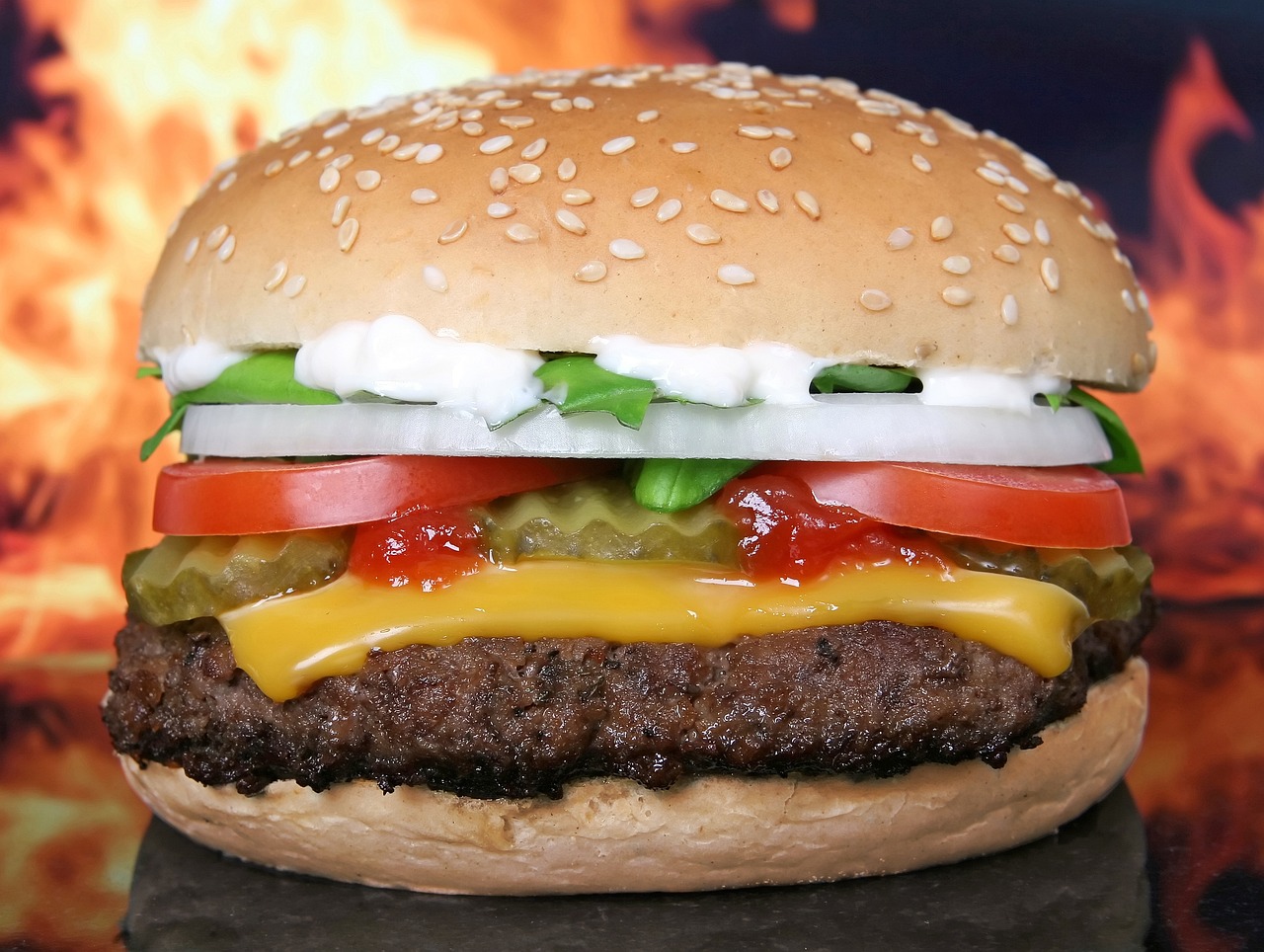 ¿Cuánto pesa una hamburguesa del Burger King?
