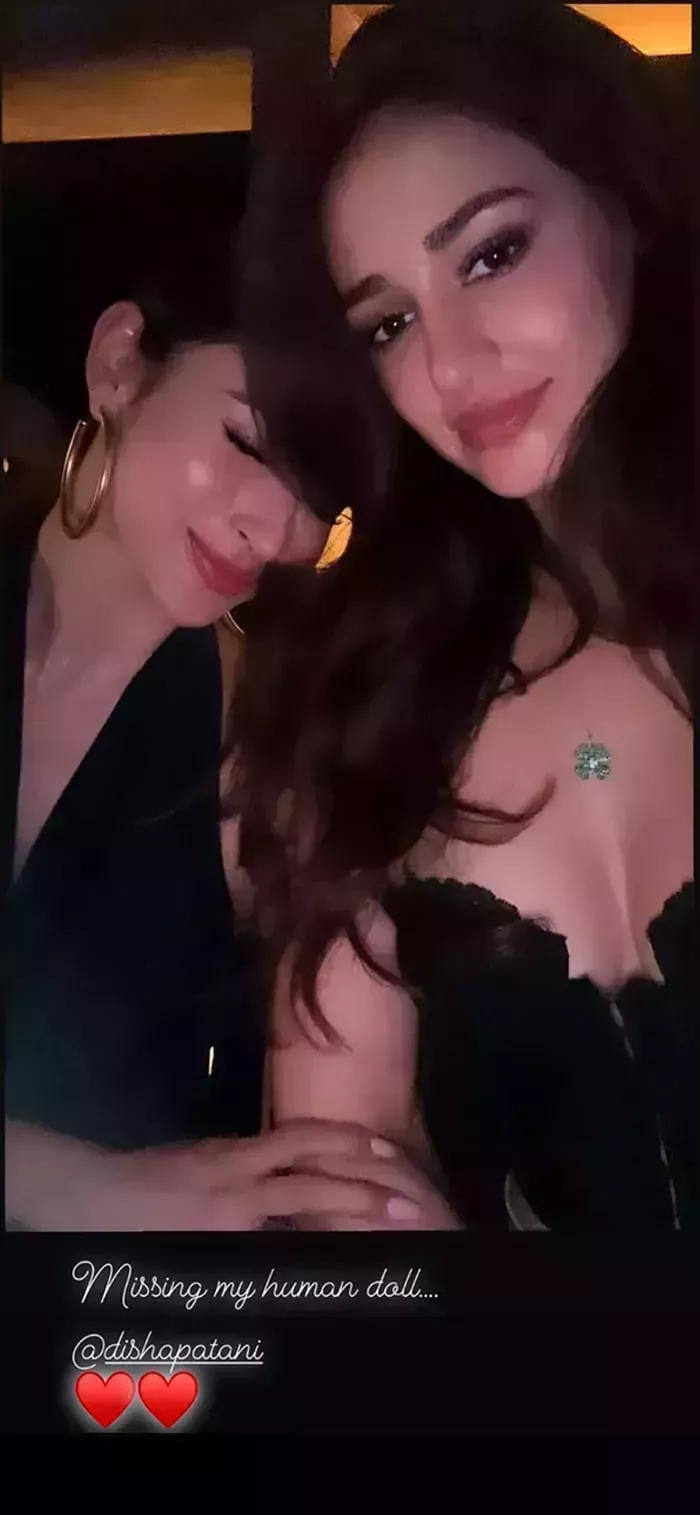 Mouni Roy and Disha Patani share their glowing skin selfie