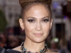 jennifer_lopez_big_hair_bun_pu