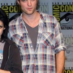 060611_robert_pattinson_plaid__89222752_110606214648 060611_robert_pattinson_plaid__89222752_110606214648