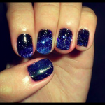 Uñas originales (IV) ¡El universo en tus uñas!