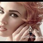 Lara Stone en la piel de Liz Taylor