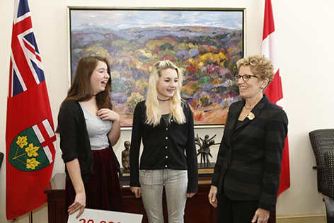 Tessa Hill y Lia Valente