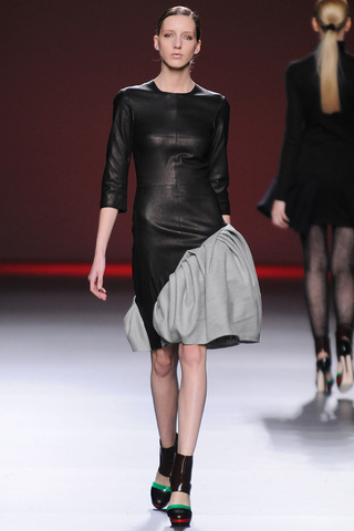 aa_de_amaya_arzuaga___pasarela_696031224_320x480