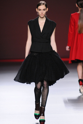 aa_de_amaya_arzuaga___pasarela_883671608_320x480