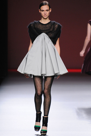 aa_de_amaya_arzuaga___pasarela_970441272_320x480