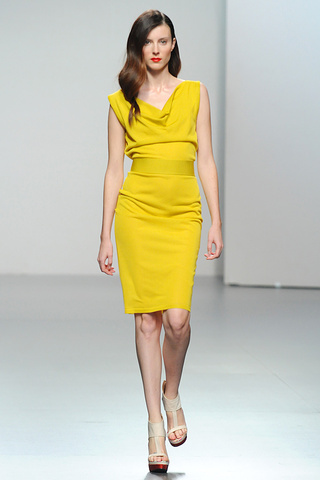 aa_de_amaya_arzuaga___pasarela_403506554_320x480