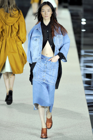 acne___pasarela_942095483_320x480