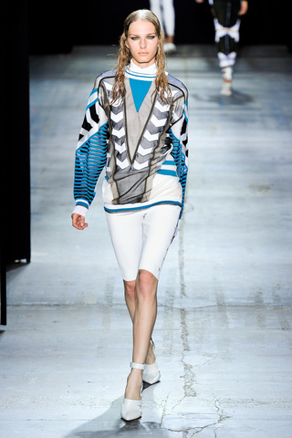 alexander_wang___pasarela_232165687_320x480