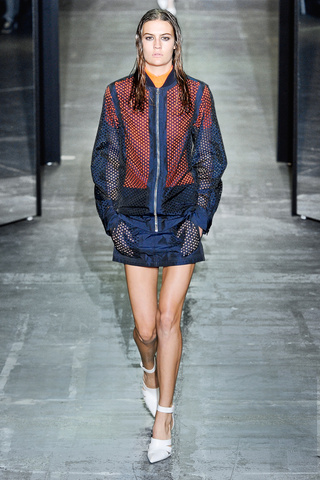 alexander_wang___pasarela_797496866_320x480