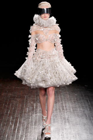 alexander_mcqueen___pasarela_132823201_320x480