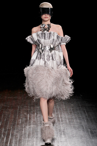 alexander_mcqueen___pasarela_640205122_320x480
