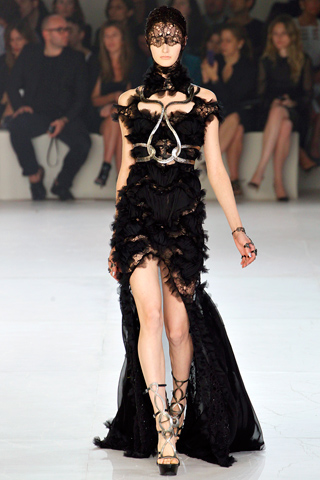 alexander-mcqueen-9