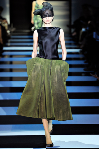 armani_priv_____pasarela_293354976_320x480