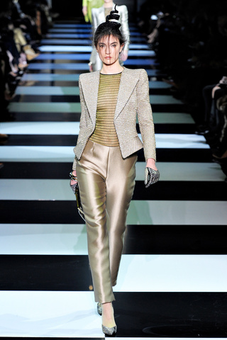 armani_priv_____pasarela_617466495_320x480
