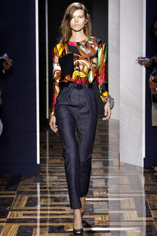 balenciaga___pasarela_92088684_320x480