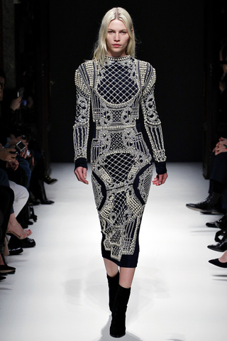 balmain___pasarela_345400414_320x480