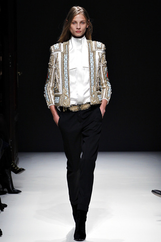 balmain___pasarela_650757900_320x480
