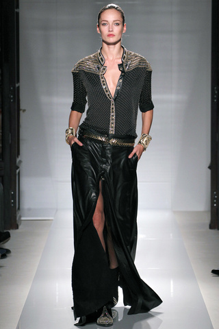 balmain___pasarela_148624664_320x480