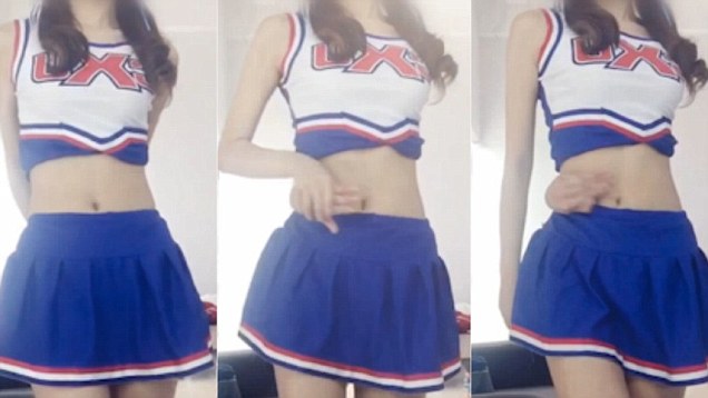 'Belly Button Challenger'