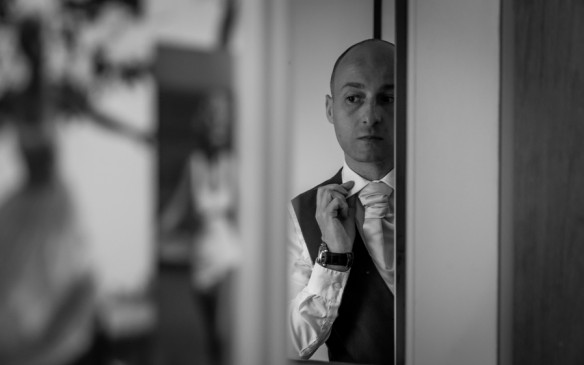 Emotiva boda pagada por desconocidos