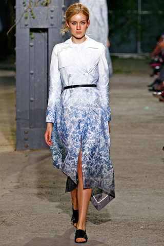 boy_and_girl_by_band_of_outsiders___pasarela_142180038_320x480