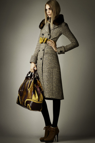 burberry_prorsum___pasarela_32026168_320x480