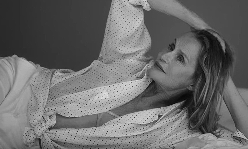 Lauren Hutton, la modelo de Calvin Klein de 73 años