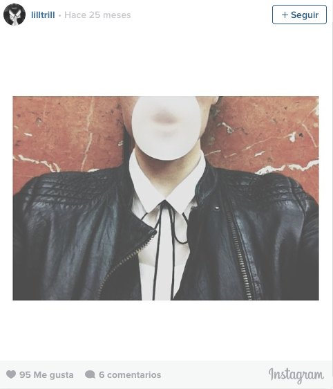 Matilda Kahl, tres años con el mismo look