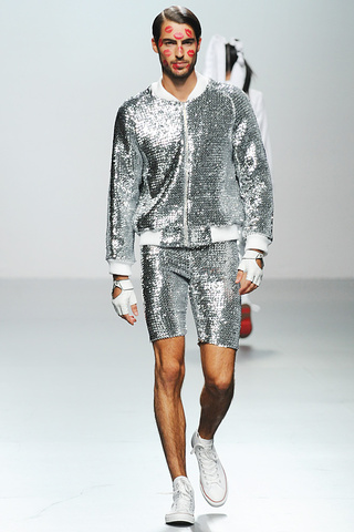 carlos_diez___pasarela_846142992_320x480