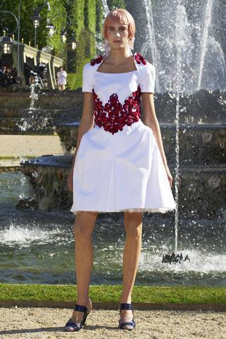 chanel_pasarela_254350664_320x480