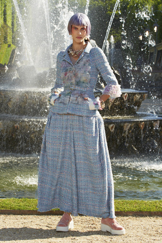 chanel_pasarela_360859317_320x480